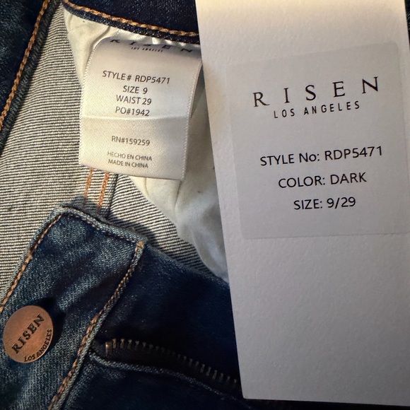 Risen jeans  high rise dark wash Straight Leg Jeans long 33” frayed hem - Picture 5 of 15